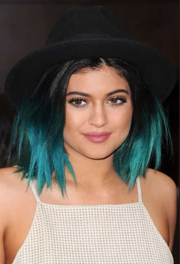 رنگ سال ۲۰۲۶ چیست ؟ معرفی رنگ فیروزه‌ای دگرگون‌کننده (Transformative Teal)