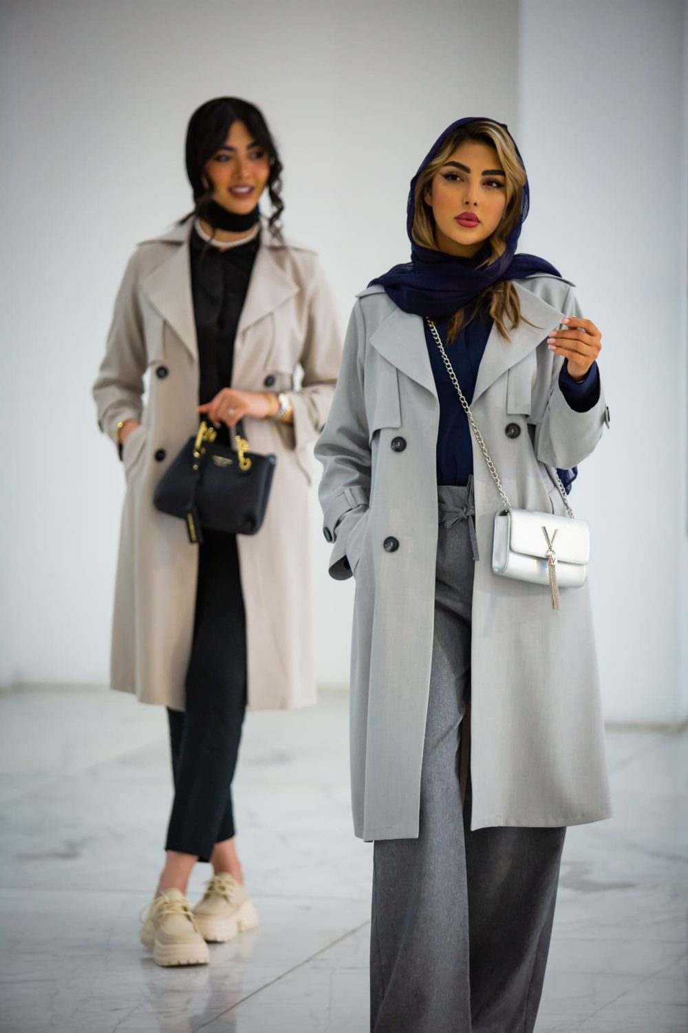 مانتو بزایاق بلند ژیله دار