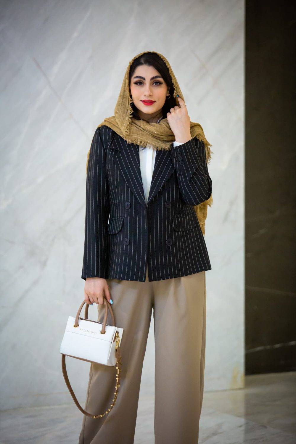 مانتو مازراتی دیپلمات ماهرخ