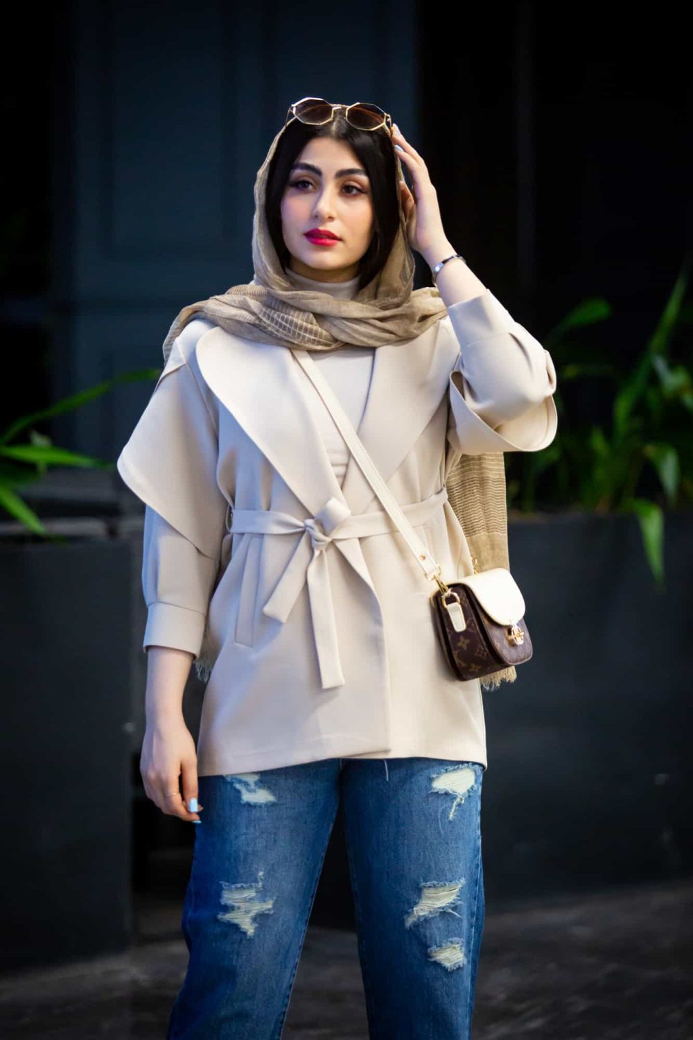 مانتو مازراتی استین شنل دار