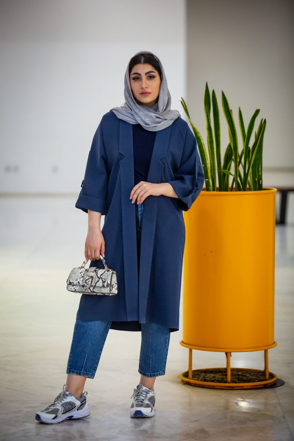 مانتو مازراتی ملانژ یقه دالی