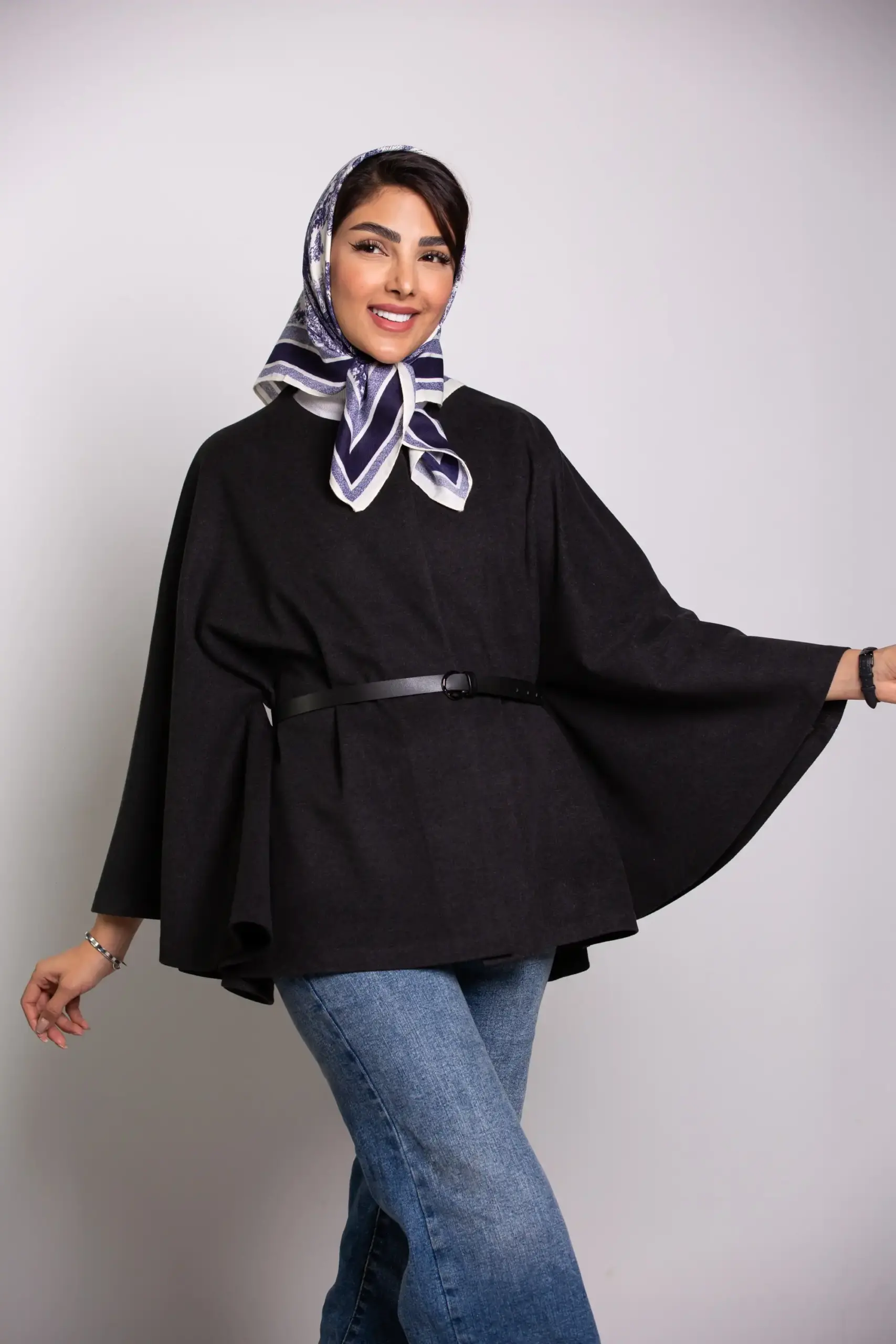 پانچو زنانه کمربند دار لامر