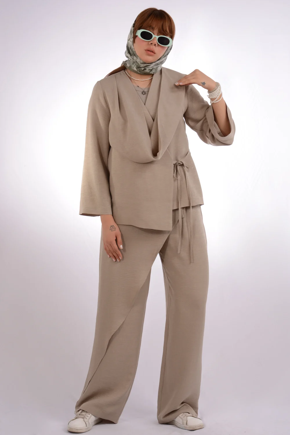 شلوار زنانه بنددار اطلس