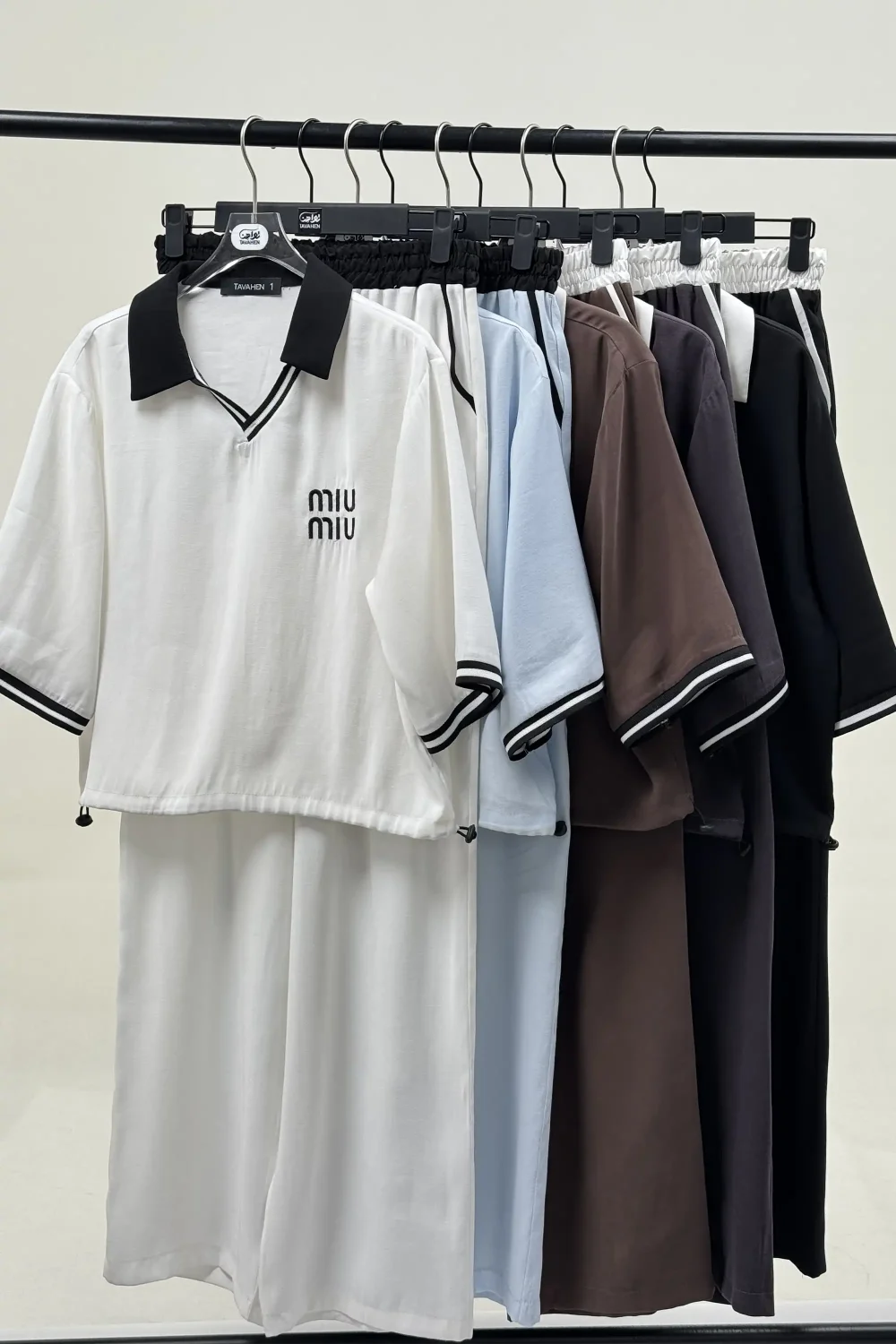 ست زنانه شومیز و شلوار اسپرت miu miu